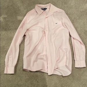 Barely worn Vineyard Vines Button down shirt